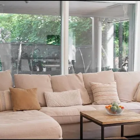 Villa Beautiful House In Peaceful Area